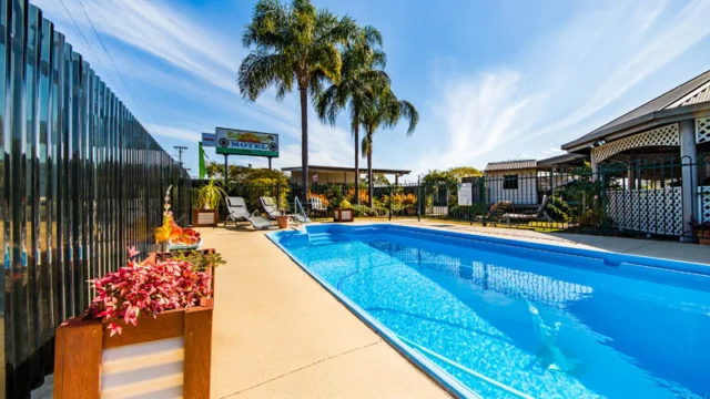 Pool at Kingaroy Country Motel