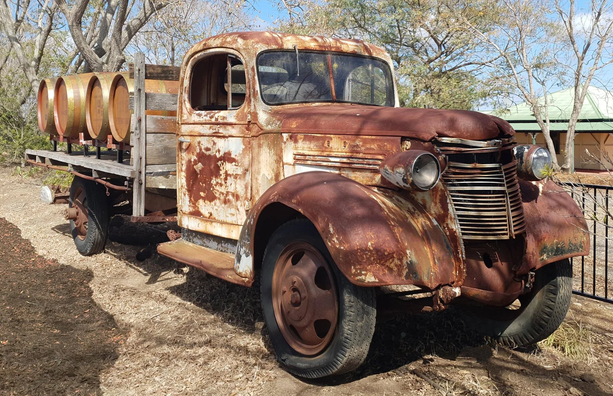 Regate truck